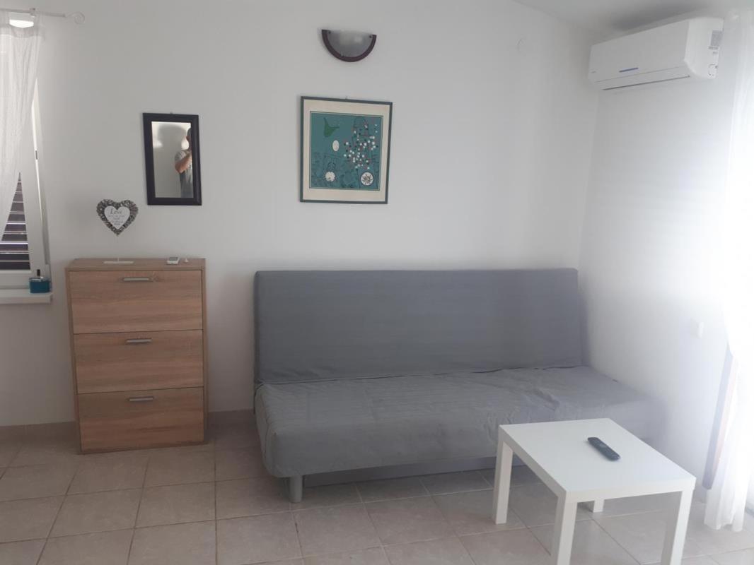 Pinezici Apartman Niccole Exterior foto