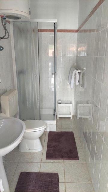 Pinezici Apartman Niccole Exterior foto